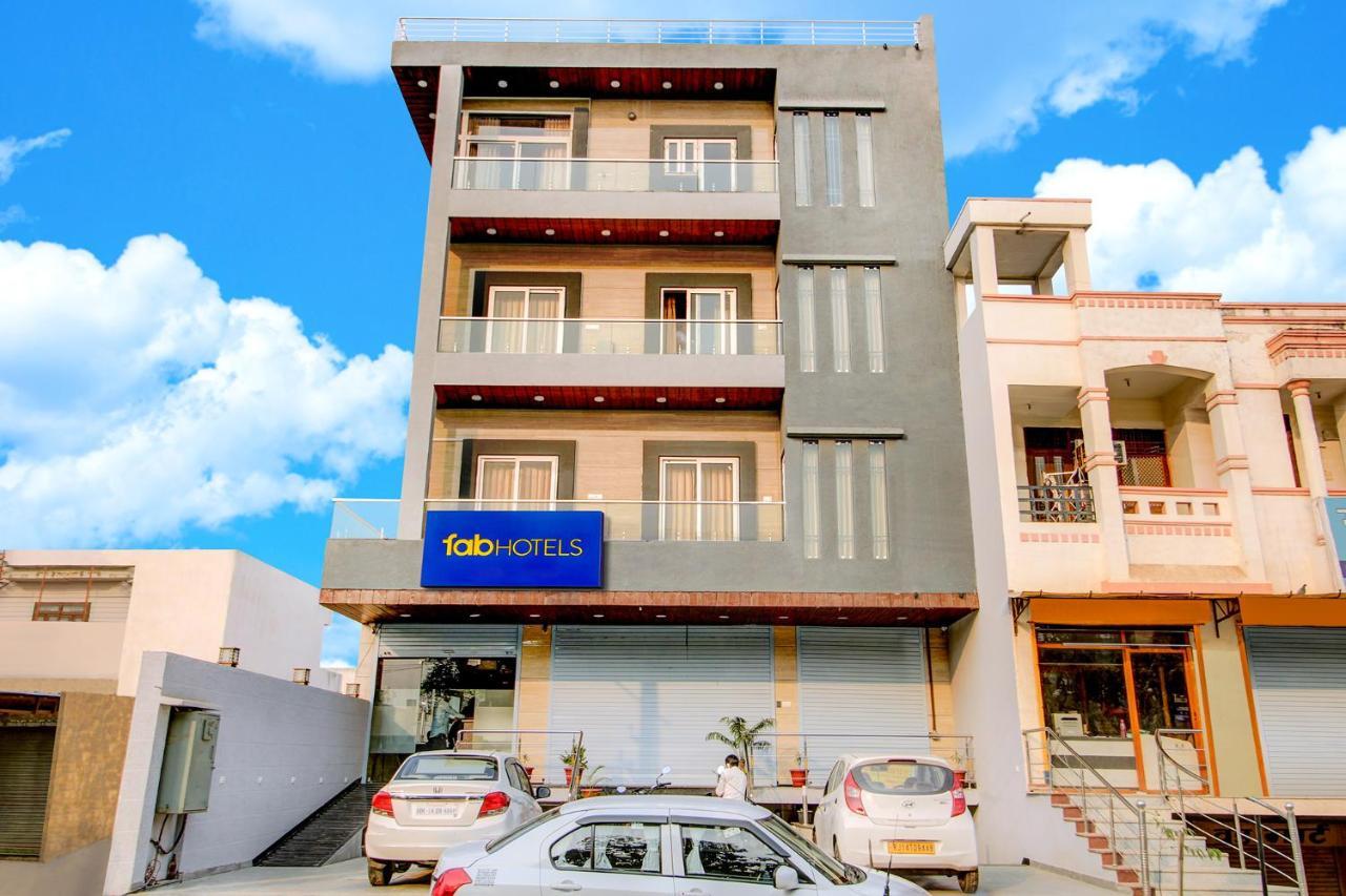 Fabhotel 7Th Crossing Malviya Nagar Džajpur Exteriér fotografie